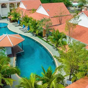 Sea Breeze & Hotel Sihanoukville