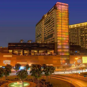 Swissotel Al Ghurair - Deira & Creek מלון